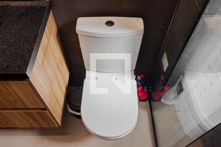 Apartamento à venda com 76m², 2 quartos e 1 vagaBanheiro da Suíte