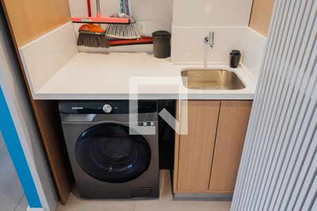 Apartamento à venda com 76m², 2 quartos e 1 vagaÁrea de Serviço