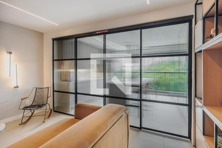 Sala de apartamento à venda com 2 quartos, 76m² em Vila Anglo Brasileira, São Paulo