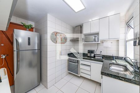 Apartamento à venda com 94m², 3 quartos e 2 vagas Apartamento à venda com 94m², 3 quartos e 2 vagasCozinha