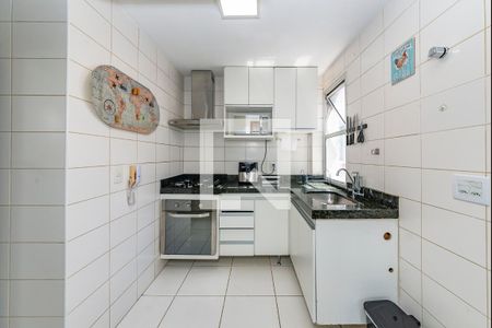 Apartamento à venda com 94m², 3 quartos e 2 vagas Apartamento à venda com 94m², 3 quartos e 2 vagasCozinha