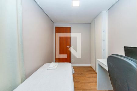 Apartamento à venda com 94m², 3 quartos e 2 vagas Apartamento à venda com 94m², 3 quartos e 2 vagasQuarto 3