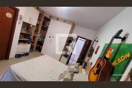 Casa à venda com 508m², 7 quartos e 4 vagasQuarto 2