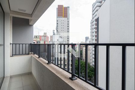 Varanda da Sala/Quarto de kitnet/studio para alugar com 1 quarto, 30m² em Bela Vista, São Paulo