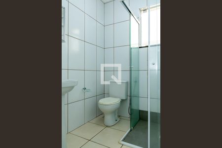 Banheiro de kitnet/studio para alugar com 1 quarto, 40m² em Jardim Werner Plaas, Americana