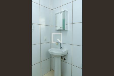 Banheiro de kitnet/studio para alugar com 1 quarto, 40m² em Jardim Werner Plaas, Americana