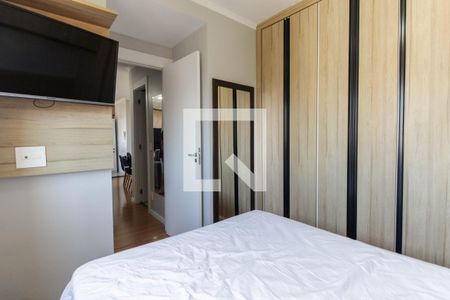 Quarto 1 de apartamento à venda com 2 quartos, 42m² em Vila Carmosina, São Paulo
