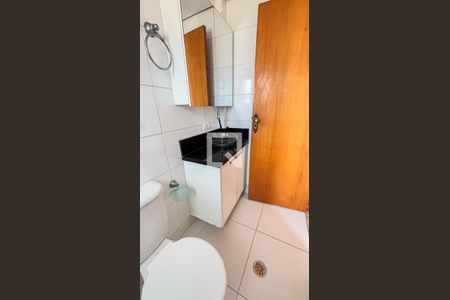 Apartamento à venda com 108m², 2 quartos e 1 vagaBanheiro da Suíte