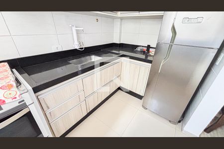Apartamento à venda com 108m², 2 quartos e 1 vagaCozinha