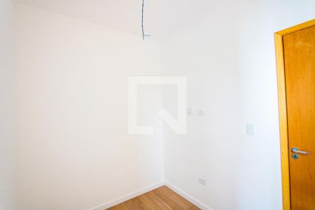 Apartamento à venda com 96m², 2 quartos e 2 vagasQuarto 2