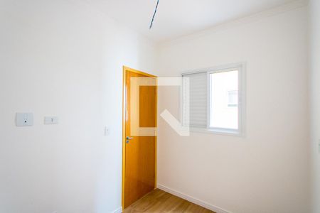 Apartamento à venda com 96m², 2 quartos e 2 vagasQuarto 2