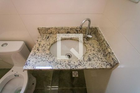Apartamento à venda com 96m², 2 quartos e 2 vagasBanheiro do quarto 1