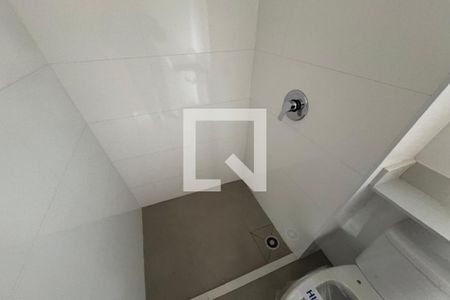 Apartamento para alugar com 75m², 2 quartos e 2 vagas Apartamento para alugar com 75m², 2 quartos e 2 vagasBanheiro