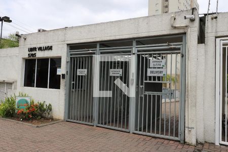 Apartamento para alugar com 42m², 2 quartos e 1 vagaFachada e portaria