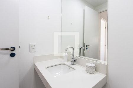 Apartamento à venda com 74m², 3 quartos e 1 vagaBanheiro do Corredor