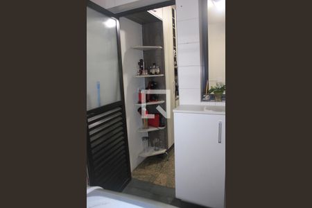 Apartamento para alugar com 70m², 2 quartos e 2 vagasÁrea de Serviço