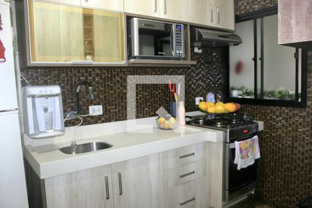 Apartamento para alugar com 70m², 2 quartos e 2 vagasCozinha