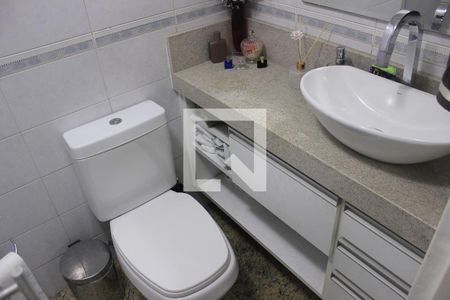 Apartamento para alugar com 70m², 2 quartos e 2 vagasBanheiro 1