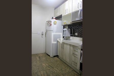 Apartamento para alugar com 70m², 2 quartos e 2 vagasCozinha