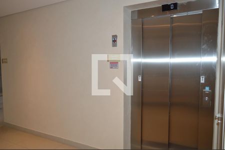 Studio para alugar com 25m², 1 quarto e sem vagaElevador