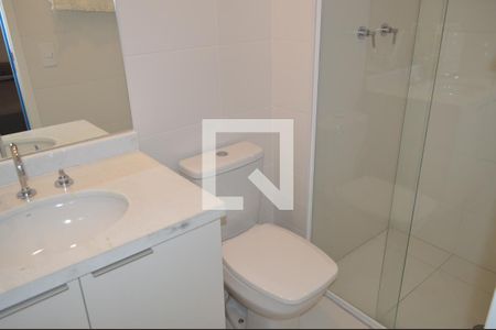 Banheiro de kitnet/studio para alugar com 1 quarto, 25m² em Vila Mariana, São Paulo