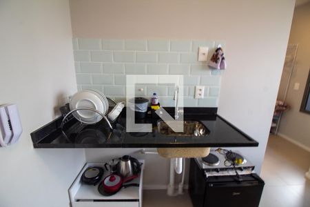 Cozinha de kitnet/studio à venda com 1 quarto, 23m² em Campo Belo, São Paulo