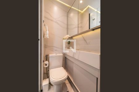 Apartamento à venda com 70m², 2 quartos e 1 vagaBanheiro da Suíte 1