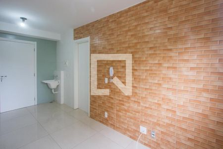 Sala de apartamento para alugar com 1 quarto, 24m² em Parque Maria Helena, São Paulo