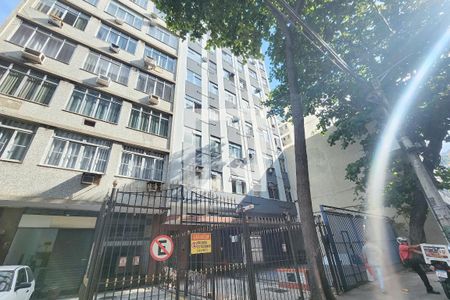 Apartamento à venda com 45m², 1 quarto e sem vagaFachada