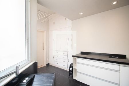 Apartamento para alugar com 101m², 2 quartos e 1 vagaÁrea de serviço