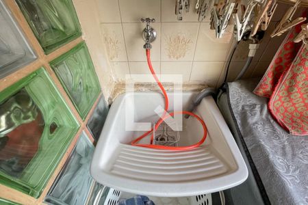 Apartamento à venda com 70m², 2 quartos e 1 vagaÁrea de Serviço