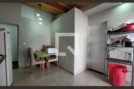 Apartamento à venda com 90m², 2 quartos e 1 vaga Apartamento à venda com 90m², 2 quartos e 1 vagaCozinha