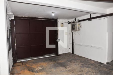 Garagem de casa para alugar com 1 quarto, 44m² em Vila Cavaton, São Paulo
