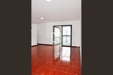 Detalhe - Sala e Sala de Jantar de apartamento para alugar com 2 quartos, 85m² em Vila Albertina, São Paulo