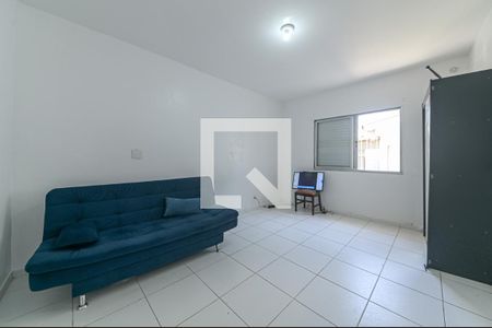 Quarto de casa para alugar com 1 quarto, 45m² em Jardim Aeroporto, São Paulo