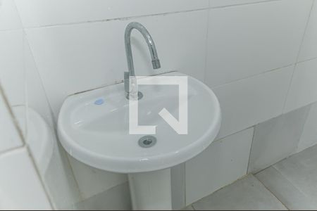 Banheiro de casa para alugar com 1 quarto, 45m² em Jardim Aeroporto, São Paulo
