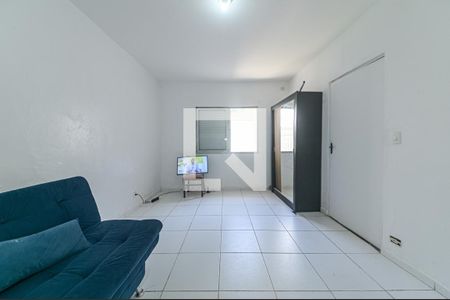Quarto de casa para alugar com 1 quarto, 45m² em Jardim Aeroporto, São Paulo