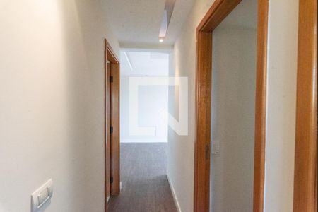 Apartamento para alugar com 73m², 2 quartos e 1 vagaCorredor