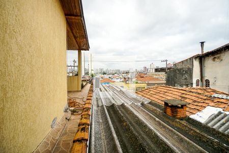 Casa à venda com 250m², 3 quartos e 2 vagas Casa à venda com 250m², 3 quartos e 2 vagasVista do quarto 02