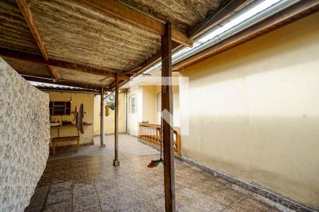 Casa à venda com 250m², 3 quartos e 2 vagas Casa à venda com 250m², 3 quartos e 2 vagasQuintal