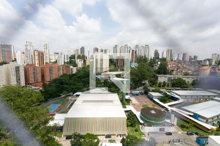 Varanda vista de apartamento para alugar com 2 quartos, 53m² em Paraíso do Morumbi, São Paulo