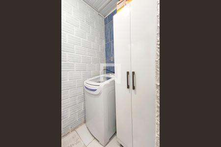 Casa para alugar com 96m², 2 quartos e 1 vaga Casa para alugar com 96m², 2 quartos e 1 vagaÁrea de Serviço