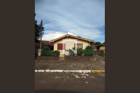 Casa para alugar com 96m², 2 quartos e 1 vaga Casa para alugar com 96m², 2 quartos e 1 vagaFachada