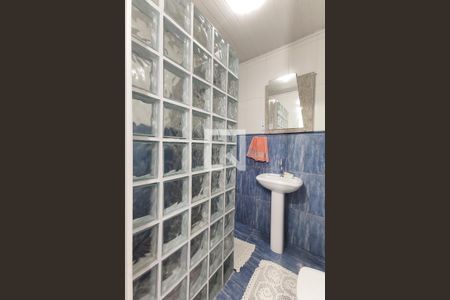 Casa para alugar com 96m², 2 quartos e 1 vaga Casa para alugar com 96m², 2 quartos e 1 vagaBanheiro