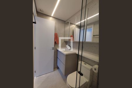 Apartamento à venda com 119m², 3 quartos e 2 vagasBanheiro 