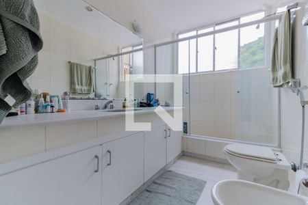 Apartamento à venda com 202m², 4 quartos e 1 vagaBanheiro Social