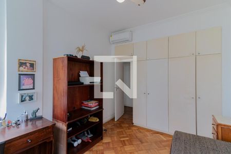 Quarto 1 de apartamento à venda com 4 quartos, 202m² em Copacabana, Rio de Janeiro