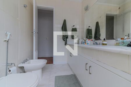 Apartamento à venda com 202m², 4 quartos e 1 vagaBanheiro Social