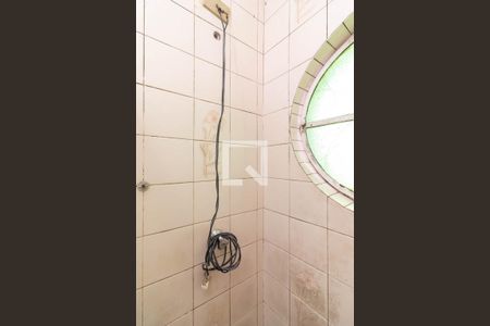 Casa à venda com 140m², 3 quartos e 2 vagasBanheiro 1