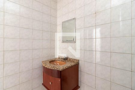 Casa à venda com 140m², 3 quartos e 2 vagasBanheiro 2